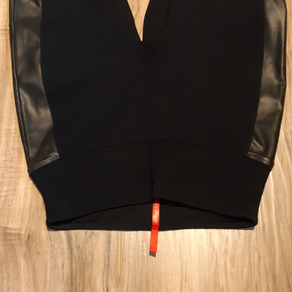 Spanx leggings, black size small - Picture 7 of 9